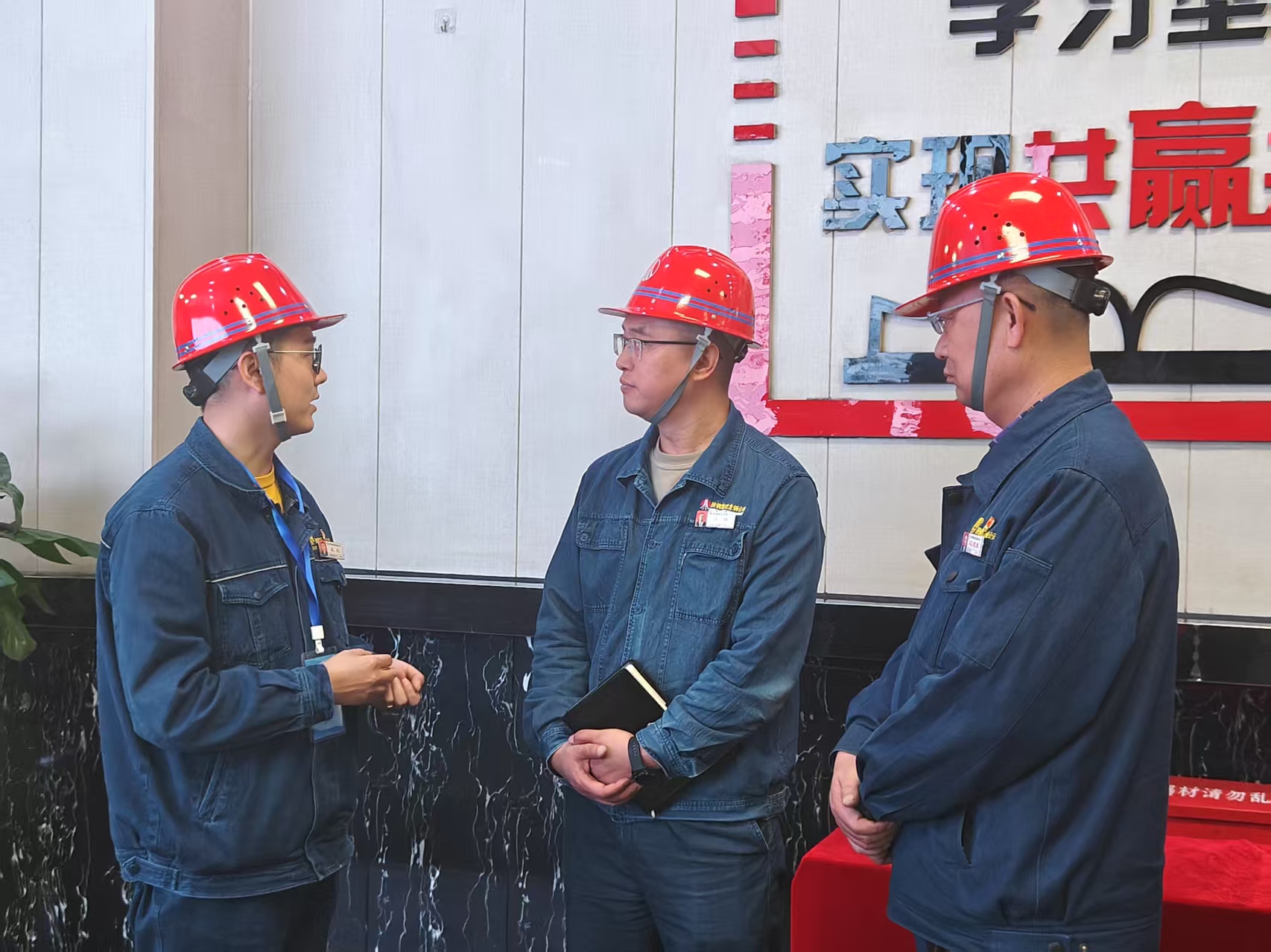 娣厜鏀诲爡(ji膩n)鈥滈嫾鈥濇€� 閸涢€犵櫦(f膩)灞曢惖杌�