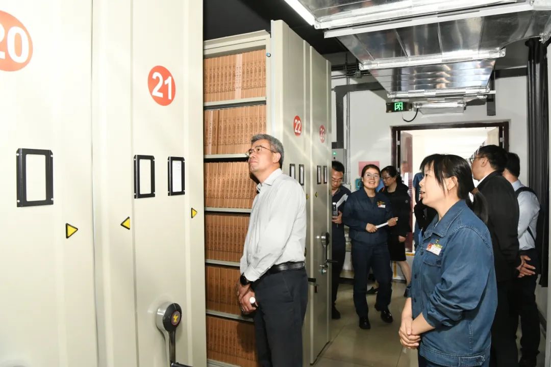 中國鋼鐵工業(yè)協(xié)會蘇長永一行到陜鋼集團專題調(diào)研檔案工作