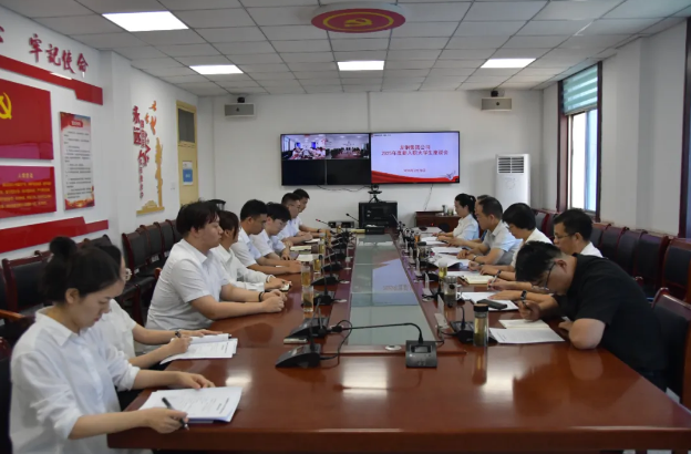 三維模式鍛造高素質(zhì)青年人才隊伍 三維模式鍛造高素質(zhì)青年人才隊伍