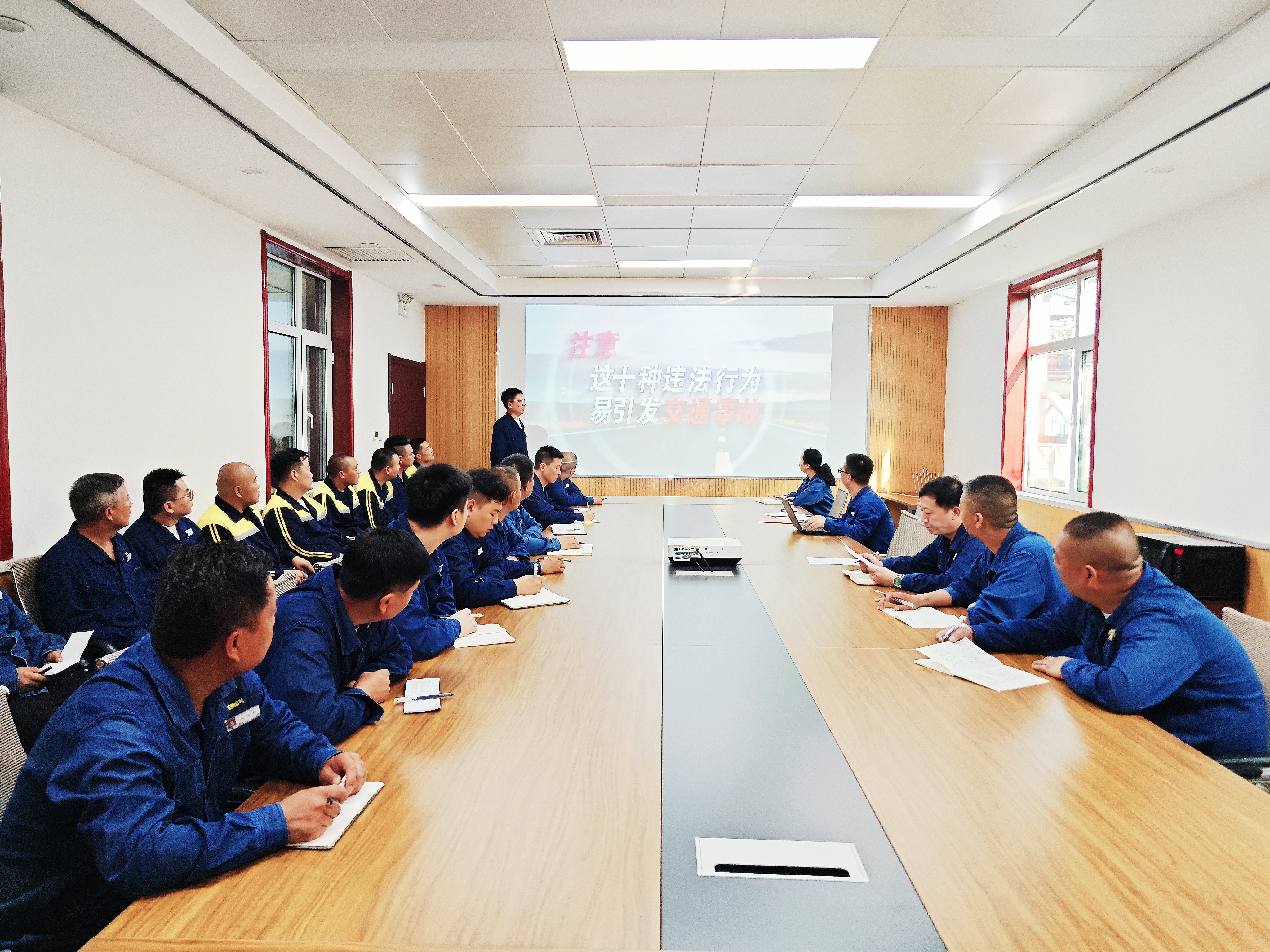 以實(shí)干實(shí)績(jī)交出物流亮眼答卷